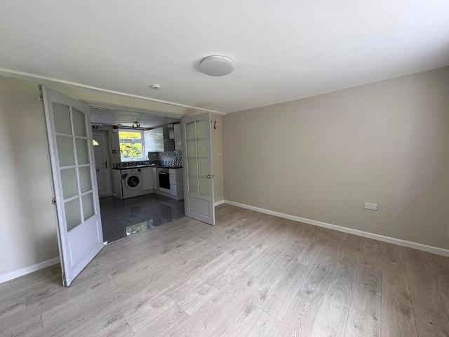 House for rent in Green Close, West Midlands