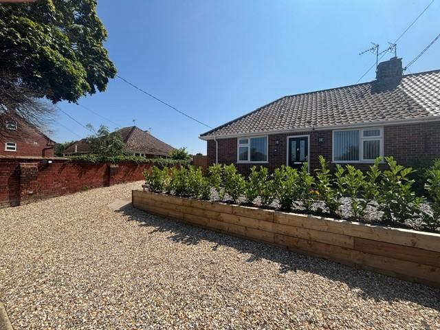 Bungalow for rent in East Tuddenham, Norfolk