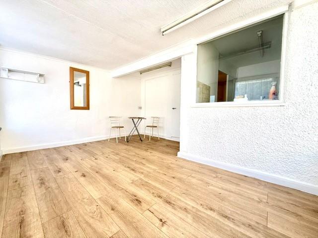 Bungalow for rent in Collier Row, Greater London