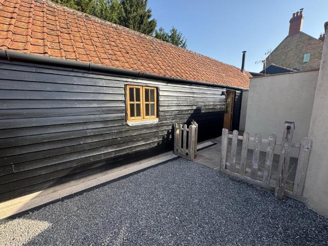 Bungalow for rent in Selwood, Frome