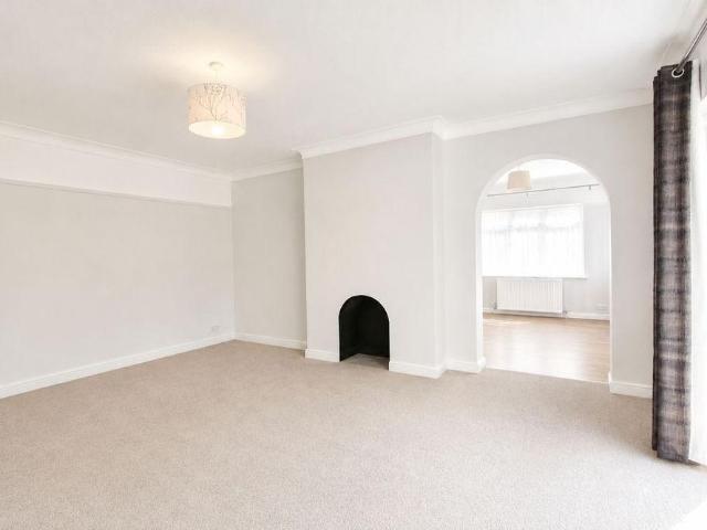 House for rent in Fretherne, Hertfordshire