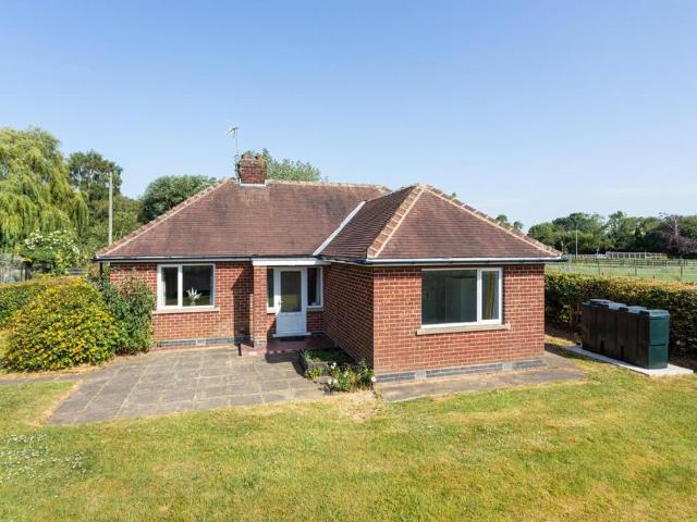 Bungalow for rent in York