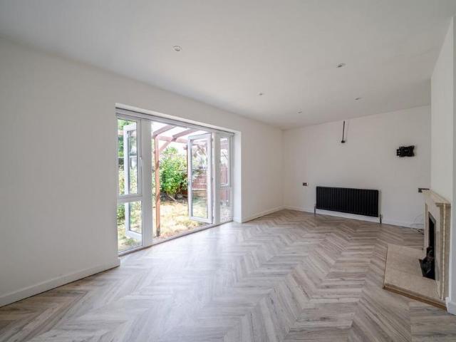 House for rent in Elmers End, Greater London
