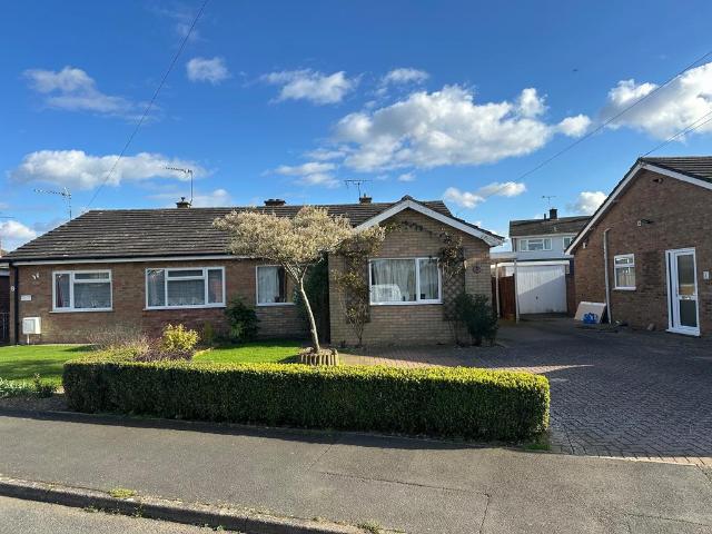 Bungalow for rent in Bedingfield, Suffolk