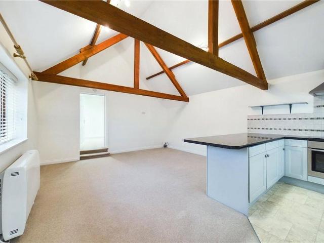House for rent in Burghfield Common, West Berkshire