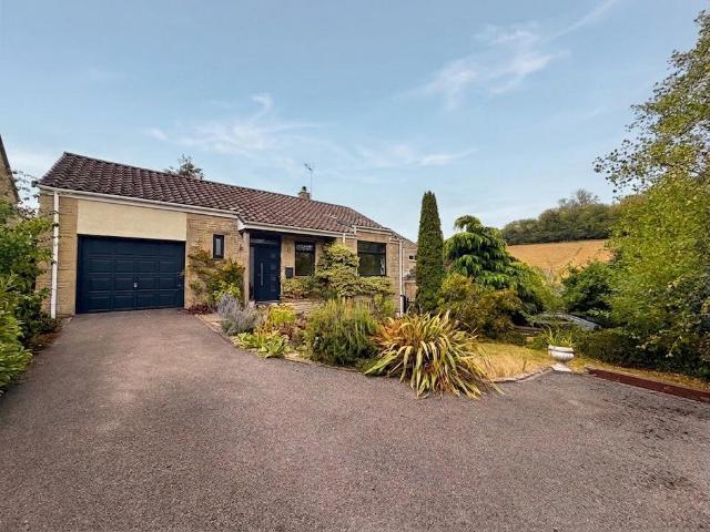 Bungalow for rent in Croscombe, Somerset