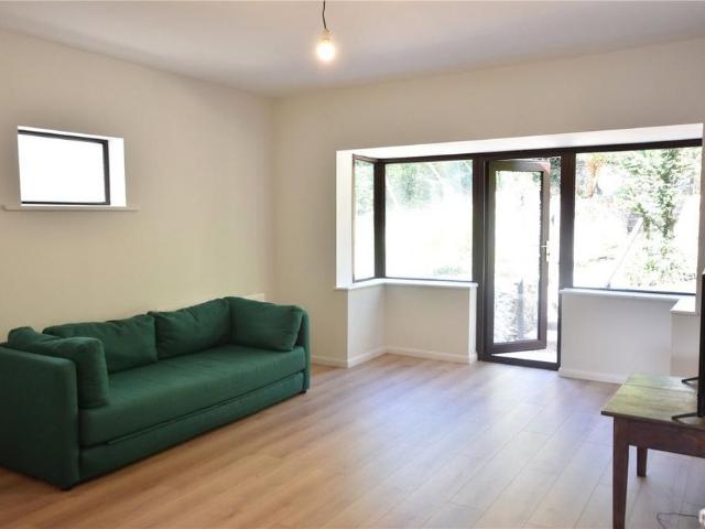 House for rent in London Borough of Croydon, Purley