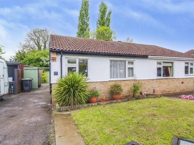 Bungalow for rent in Attenborough, East Midlands