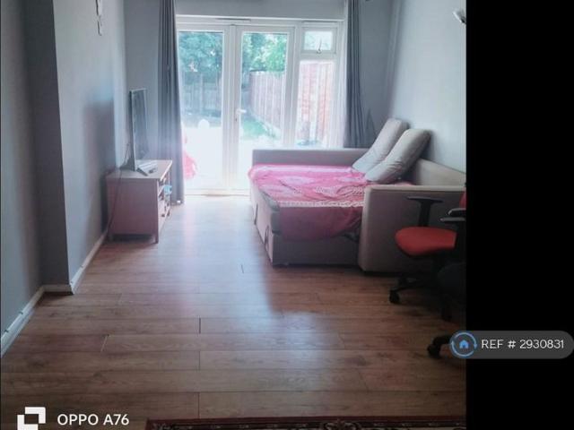 House for rent in King's Walden, Hertfordshire