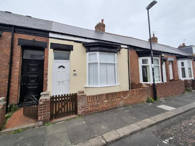 Bungalow for rent in Grangetown, Sunderland