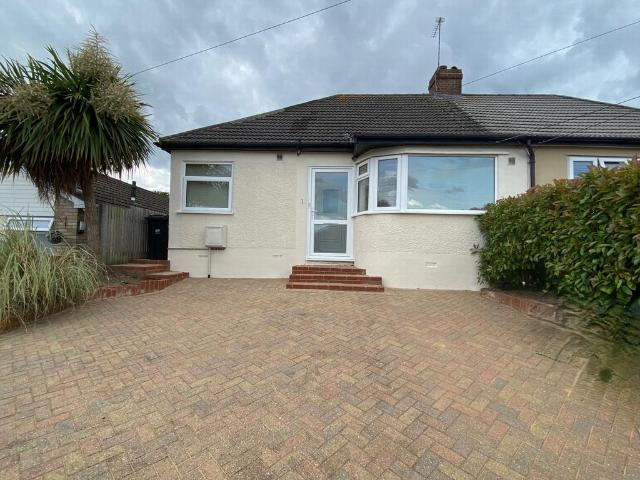 Bungalow for rent in Ramsden, Isle Of Man
