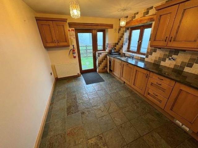 House for rent in Stubbin, Deepcar