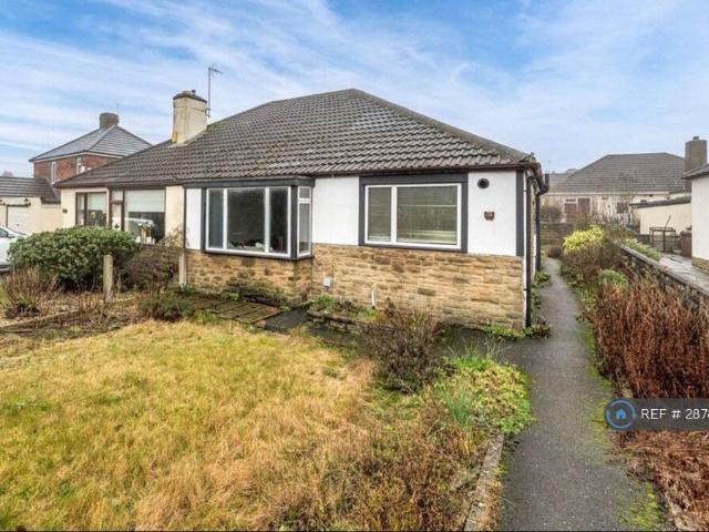 Bungalow for rent in West Yorkshire