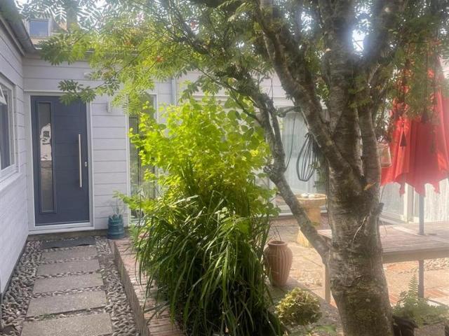 Bungalow for rent in Budlake, Devon