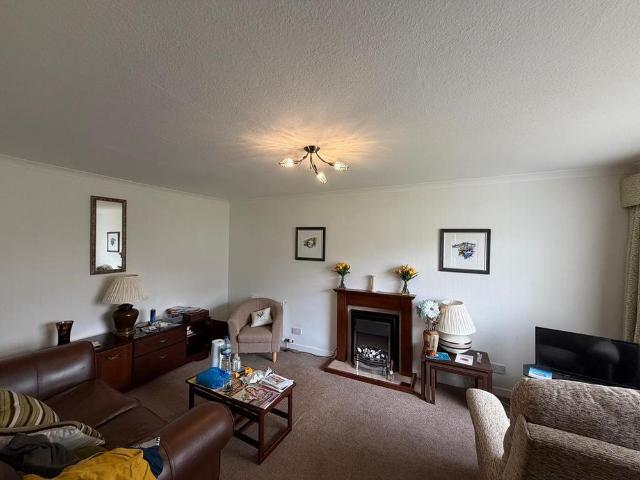 House for rent in Moneydie, Scotland