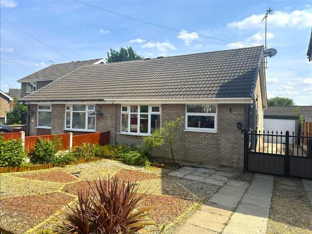 Bungalow for rent in Bottesford, North Lincolnshire