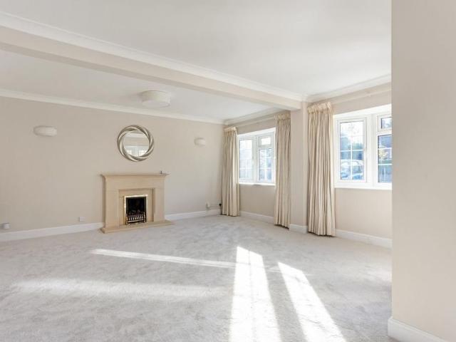 House for rent in Clewer Village, Windsor