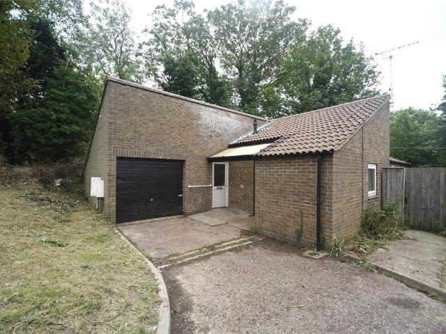 Bungalow for rent in Chedburgh, Suffolk