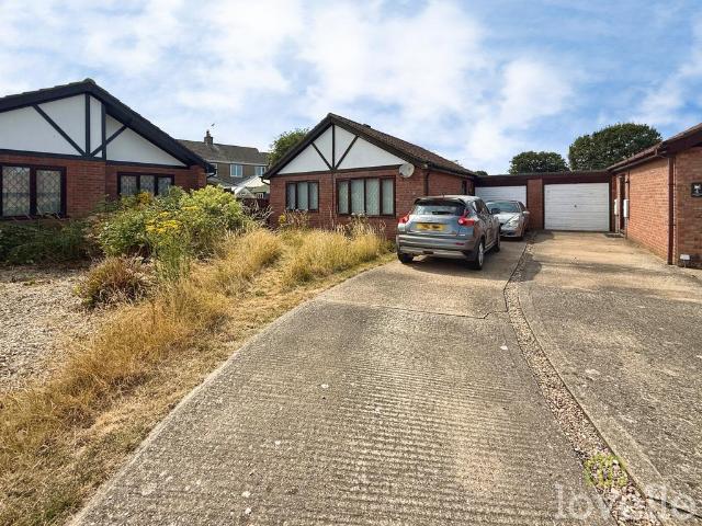 Bungalow for rent in Ashby De La Launde, Lincolnshire