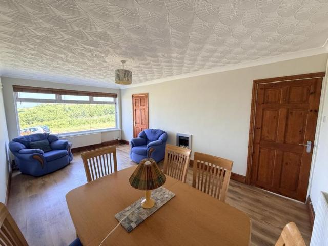 House for rent in Dunvant, Wales