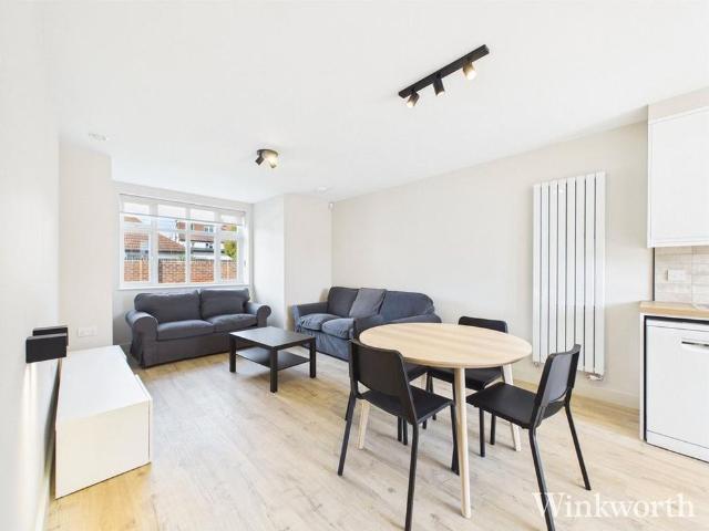 House for rent in London Borough of Ealing, Greater London