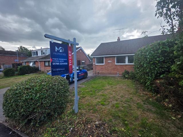 Bungalow for rent in Baswich, Staffordshire