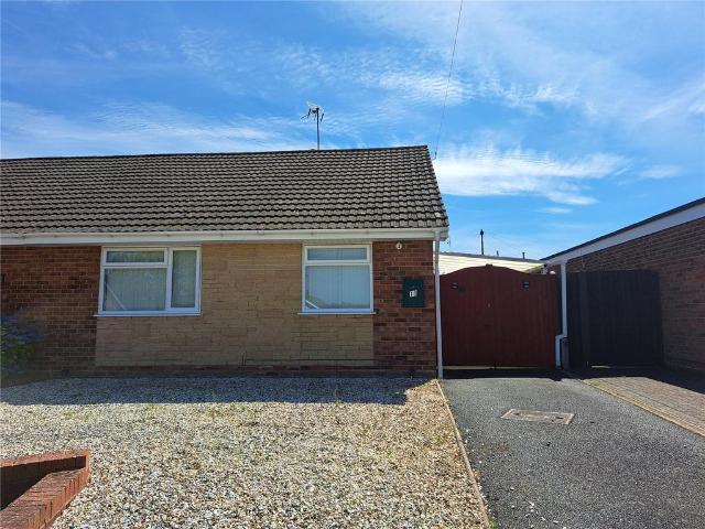 Bungalow for rent in Rushock, Worcestershire