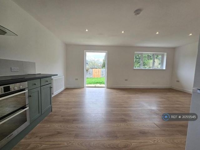 House for rent in East Horsley, Guildford