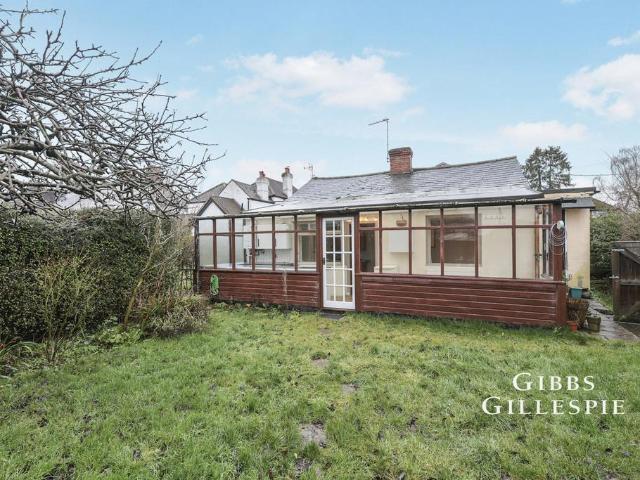 Bungalow for rent in Amersham