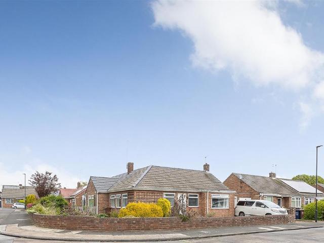 Bungalow for rent in Coxlodge, Newcastle upon Tyne