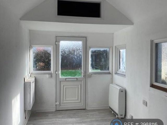 Bungalow for rent in Dale Hill, Essex