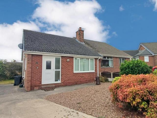 Bungalow for rent in Wombwell, South Yorkshire