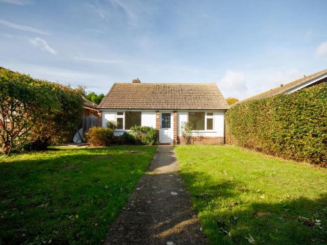 Bungalow for rent in Iford, East Sussex