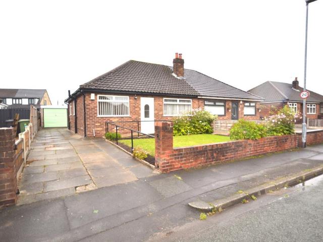 Bungalow for rent in Hindley, Wigan