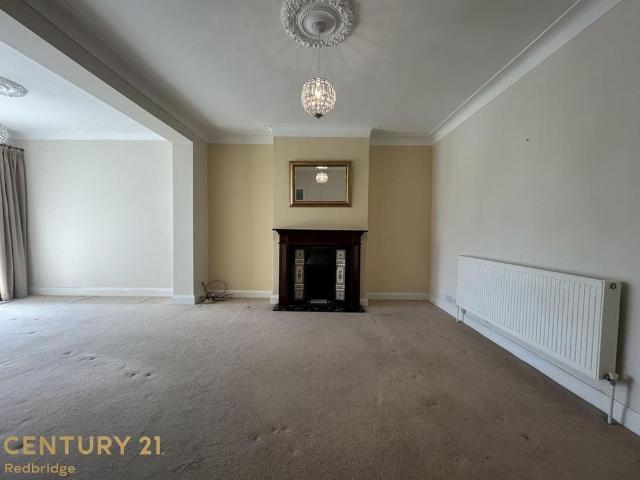 House for rent in Hainault, Greater London