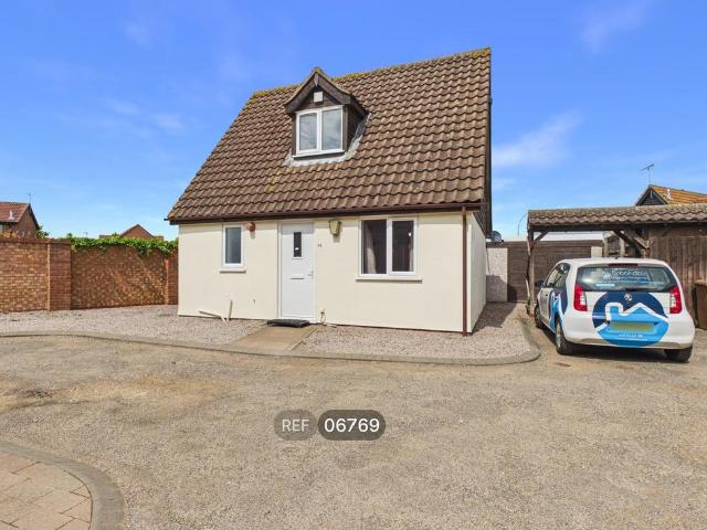 Bungalow for rent in New Werrington, Peterborough