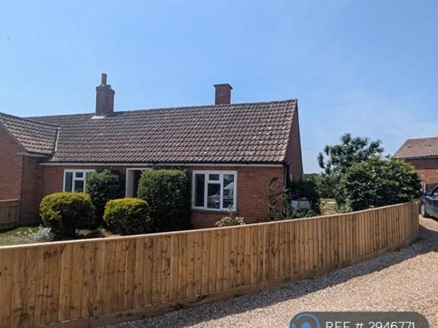 Bungalow for rent in Eastbridge, Suffolk