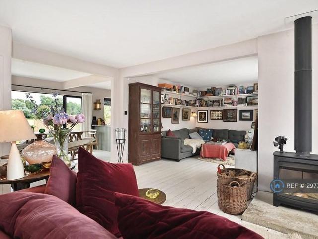 House for rent in Heathlands, East Sussex