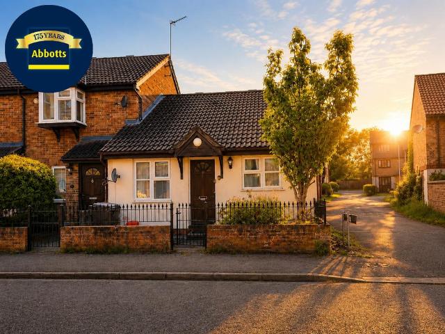 Bungalow for rent in Moulsham, Chelmsford