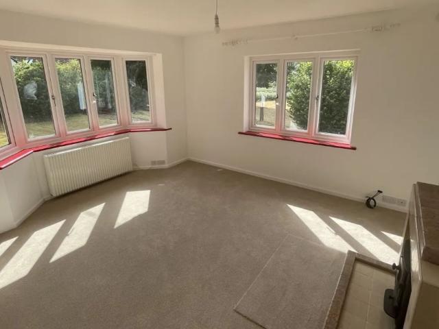 House for rent in Ashmore Green, West Berkshire