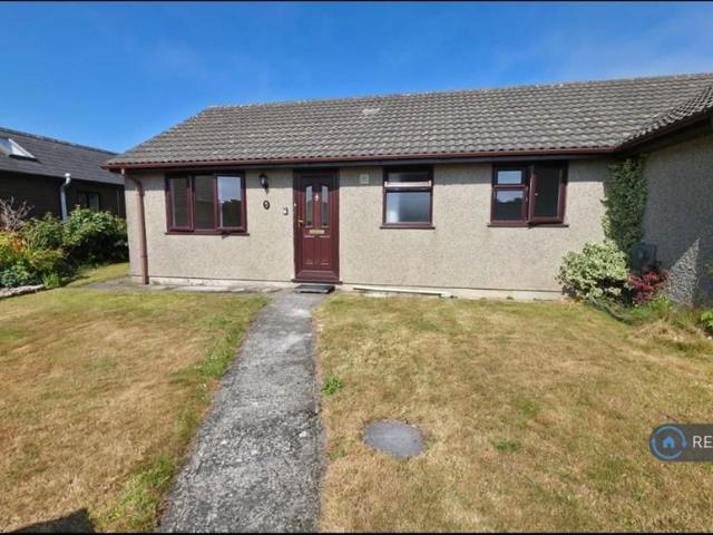 Bungalow for rent in Penbeagle, Cornwall