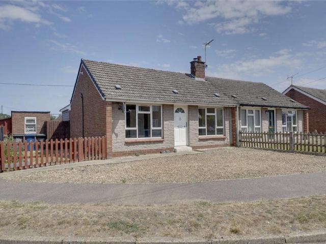 Bungalow for rent in Chedburgh, Suffolk