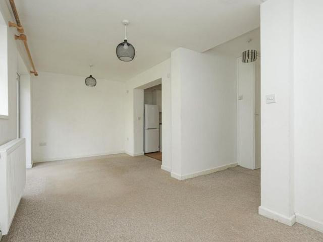 House for rent in Longport, The Bridge