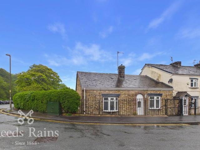 Bungalow for rent in Andertons Mill, Lancashire