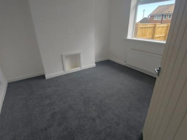 House for rent in Houghtonside, Tyne And Wear