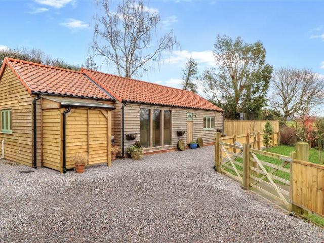 Bungalow for rent in Somerset