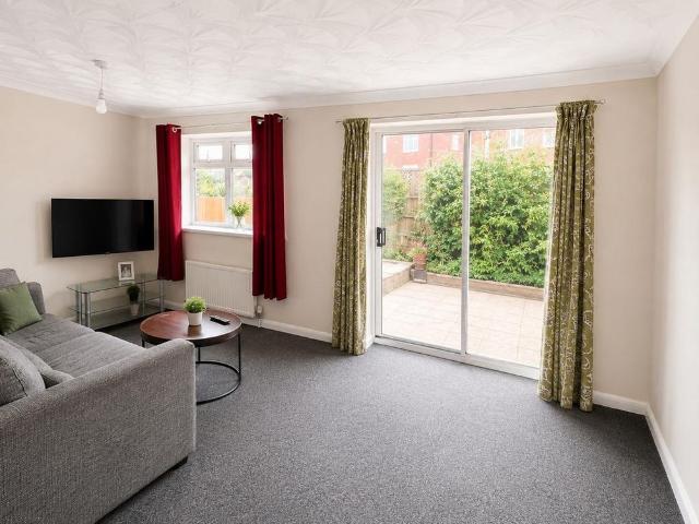 House for rent in Loundsley Green, East Midlands