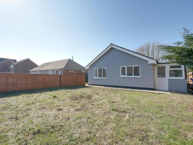 Bungalow for rent in Chedburgh, Suffolk