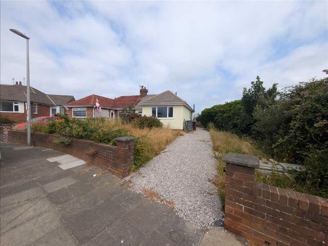 Bungalow for rent in Churchtown, Blackpool