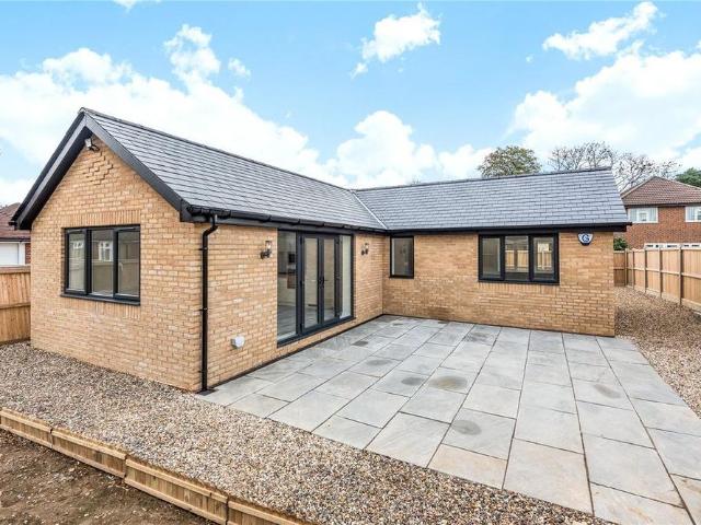 House for rent in Aperfield, Cat Hill